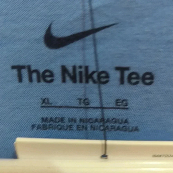 MEN'S Nike light blue Chicago Cubs team city connect rolled mark t-shirt - Picture 3 of 5